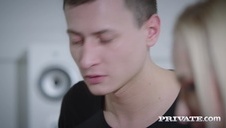 naturalna laseczka z mega biustem