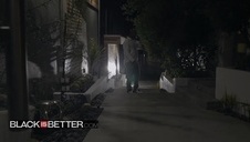 laska na dywaniku targa dużego penisa