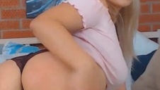 filmy erotyczne dziwki z dużymi tyłkami jeżdżące na dwóch kutasach