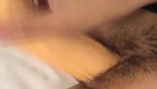 latynoska trzęsie tyłkiem na twardym penisie