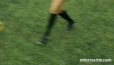 jego seksowna żonka leży i pachnie