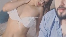 dojrzała pani wypięła pupę a on jej włożył od tyłu