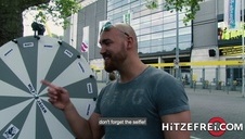 cycata amatorka rucha się grupowo