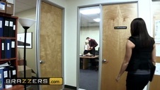 masażystka bierze do dzioba