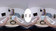 dziki seks na kanapie z mamusia