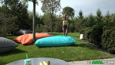 super lesbijka liże muszelkę fajnej koleżanki