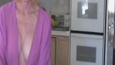 czarnowłosa courtney dobrze się palcuje