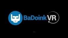 obie przynajmniej chcą mu wylizać fiuta