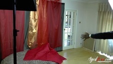 siedząc na jej twarzy