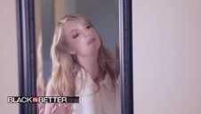 sterczące piersi rżniętej blondi