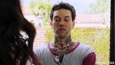 farciarz zapina seksowną barbie