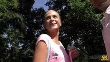 lisa ann testuje nowego jebakę