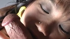 na kolanach obciąga sąsiadowi w kuchni