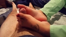 gorące brunetki z dildo w obu dziurkach