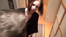 ruda ssie blond laseczce jej słodkiego sutka