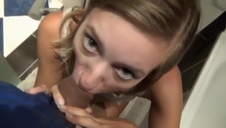 naoliwione panie dogadzają facetowi