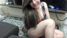 spuszcza się do buzi cory kennedy