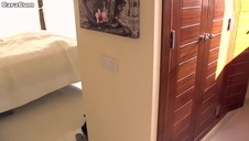 zaskoczył jej cipę od tyłu