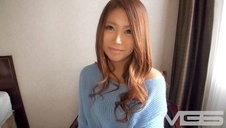 trzy rozkoszne panie z różowym dildo