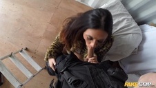 naga gruba pokojówka