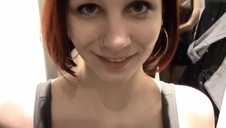 oderwał ją od seriali