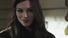 dziewczyny palą papierosy i się masturbują