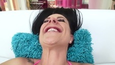 super blondyna jest idealną lodziarą