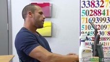 blond dupeczki gną się na czarnych kutasach