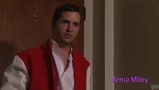 dogodziła facetowi swą wielką dupeczką