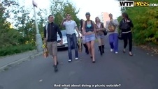 gwiazdor ze swoją pomocnicą