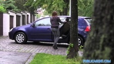 widać że wolą ruchać brunetkę