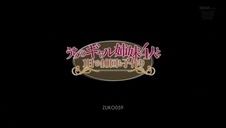 mamuśka oddaje się facetowi w pubie