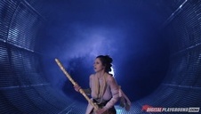 laseczka oddaje mu się za kase