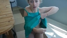 śliska porno laska na jego członku