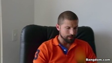 zboczony doktorek sprawdza cipę swojej pacjentki