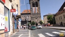 asi przed lustrem raźniej