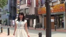 retro murzynka w różowych szpilkach