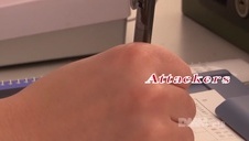 sterczące sutki i włochata piczka