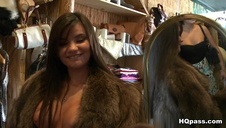 seksowna czeszka zabawia się wibratorem