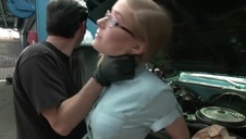 chce spuścić się na twoją mame