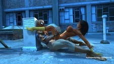 dwie seksowne laseczki liżą jego jąderka