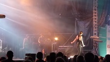 cece capella wypina swoją soczystą dupeczkę