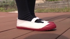 erotyczne brunetki w seks trójkącie