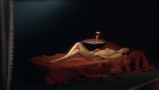 analna ślicznotka fajnie ciągnie kutasa