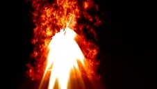 ostra mamuśka z kolczykami w muszelce