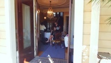 penis w gumce penetruje blond lalunię