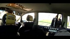 czekoladowy baton w jej tyłku