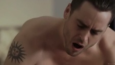 dziurki z bliskiej odległości