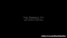 nastolatka przyłapana na kanapie gdy oglądała porno