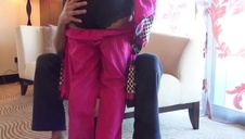 śliczna buźka publicznej agentki